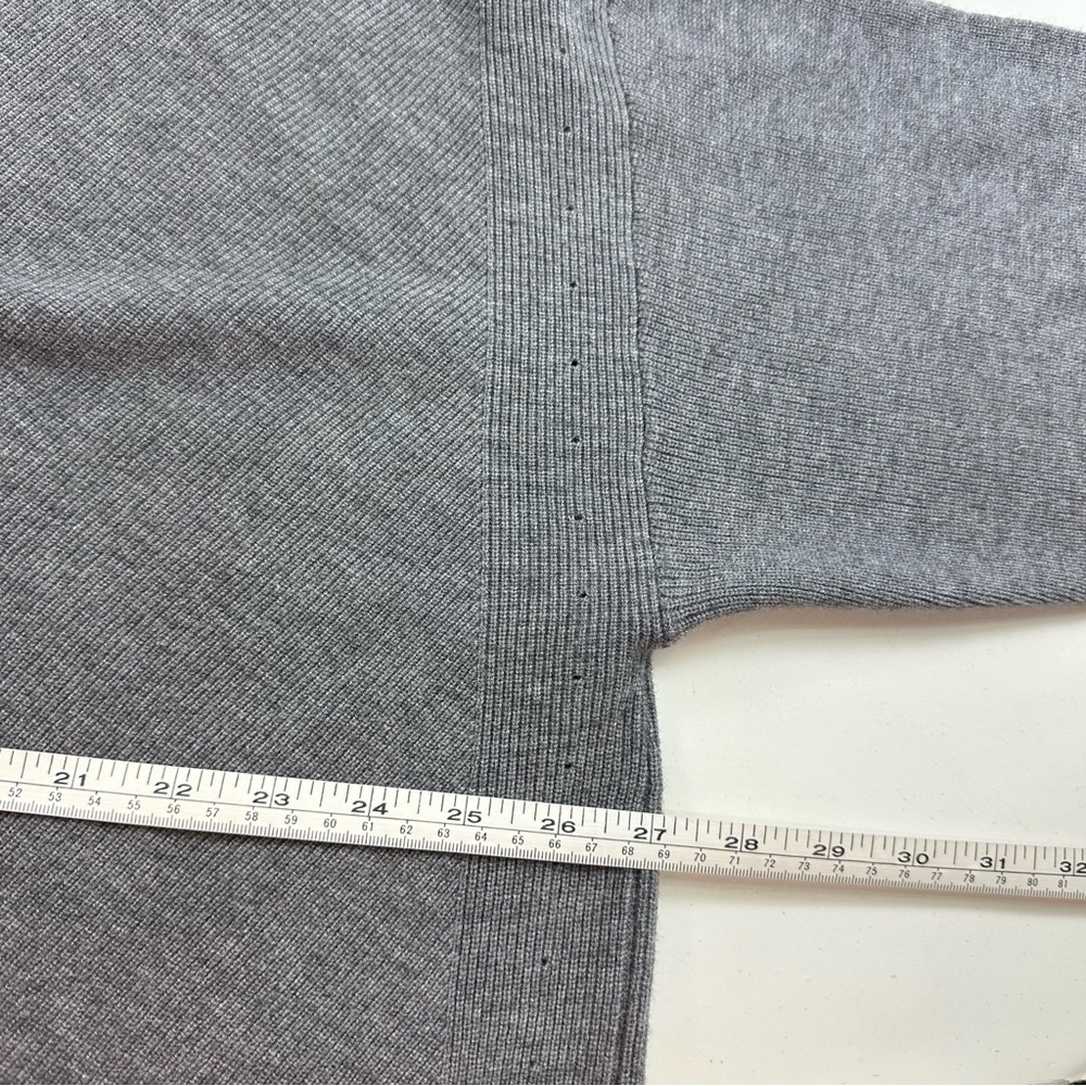 NWOT Vila Milano Gray Hooded Sweater Women’s Plus 3XL V Neck Long Sleeve - Picture 5 of 8